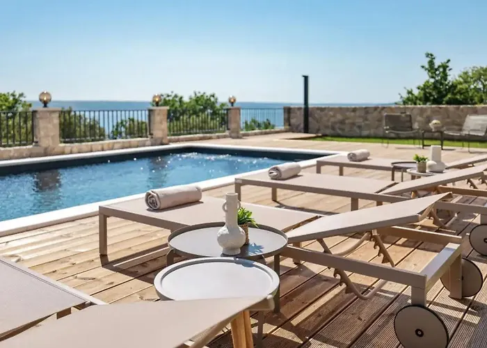 Seaview Grota With Swimming Pool Вилла *