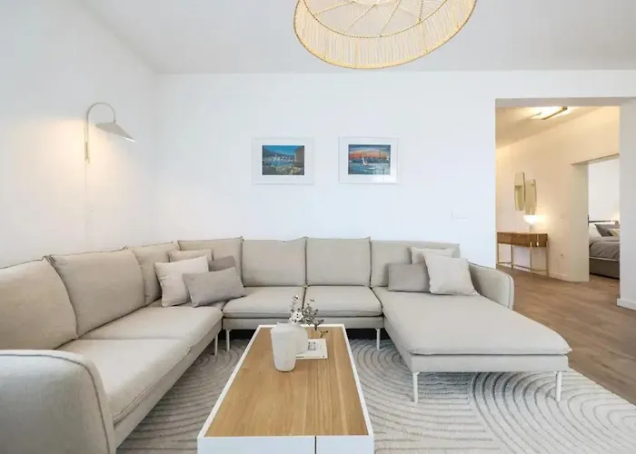 Seaview Grota With Swimming Pool Villa Maslenica