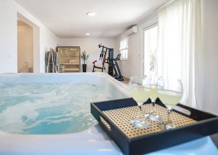 Seaview Grota With Swimming Pool * Maslenica
